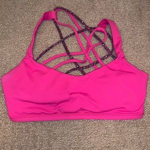 Lululemon Free to Be Bra-Hot Pink. Size 4.